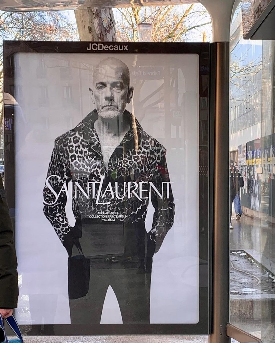stipemichael_'s tweet photo. Thx @anthonyvacc @ysl and all my friends sending pics from all over 💚💚💚💚💚💚💚 https://t.co/lVOqbLTcQg