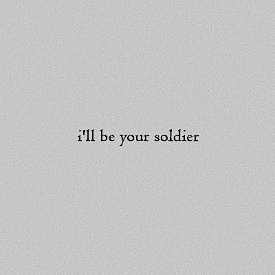 равонна ренслейер, непоколебимый судья тва. посвятив себя сохранению священной временной линии, мой долг преследовать любые варианты, которые угрожают ее неприкосновенности. 

я твердо верю в большее благо нашей миссии, даже несмотря на то, что тени неопределенности сохраняются.