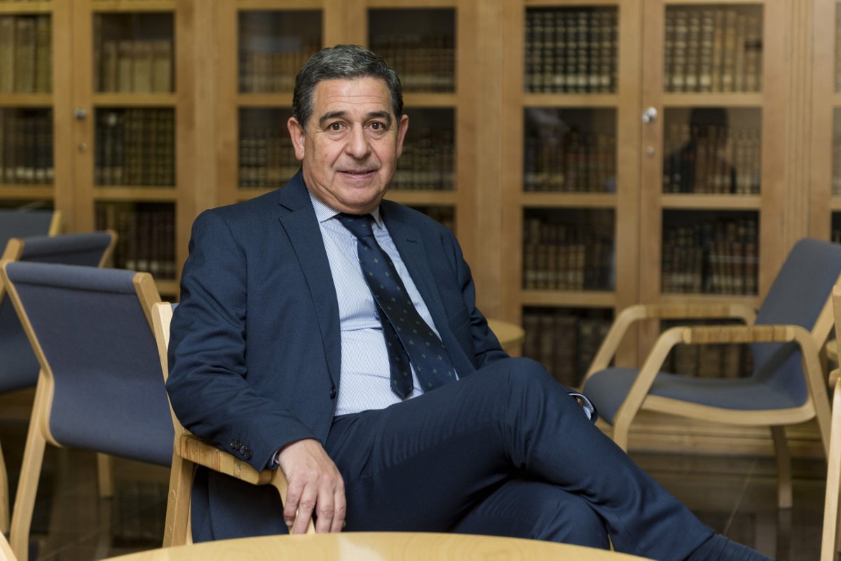 ica_leon's tweet photo. ⚖️LOCUS APELLATIONIS | Entrevista:  

🗣️Julio Sanz, presidente de @Abogacia_CyL:  "La situación de l@s abogad@s del turno de oficio, su encomiable labor, debe ser escuchada y atendida por el Ministerio de Justicia, no admite más dilación."  

👇👇👇
https://t.co/kgxUplmqkL https://t.co/gf0LMfXXl1