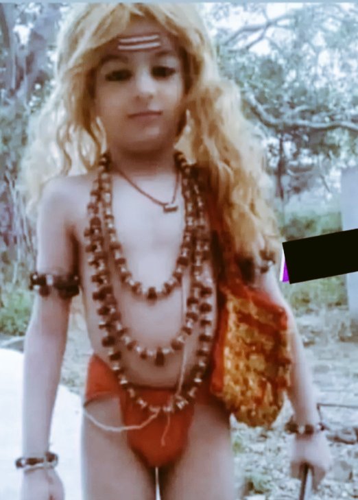 AazamActor's tweet photo. अगर बीजेपी 5 साल और राज करती है। स्कूल यूनिफॉर्म इस तरह होंगे? अगर आप सहमत है तो रिट्वीट करें। https://t.co/kzUO2jBQCX