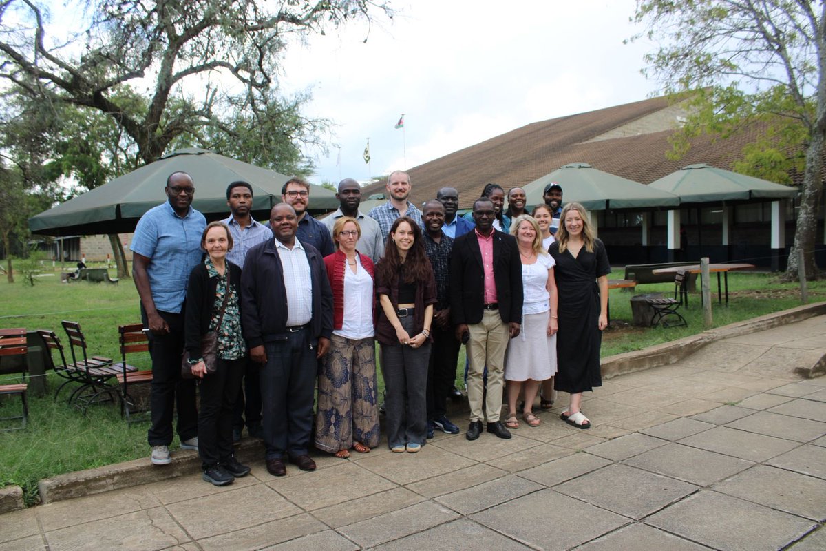Charisenns's tweet photo. A week spent discussing livestock, wildlife, people and pathogens that share landscapes, and pathways to healthy futures through transdisciplinary collaboration https://t.co/gf4AVOV6NB
