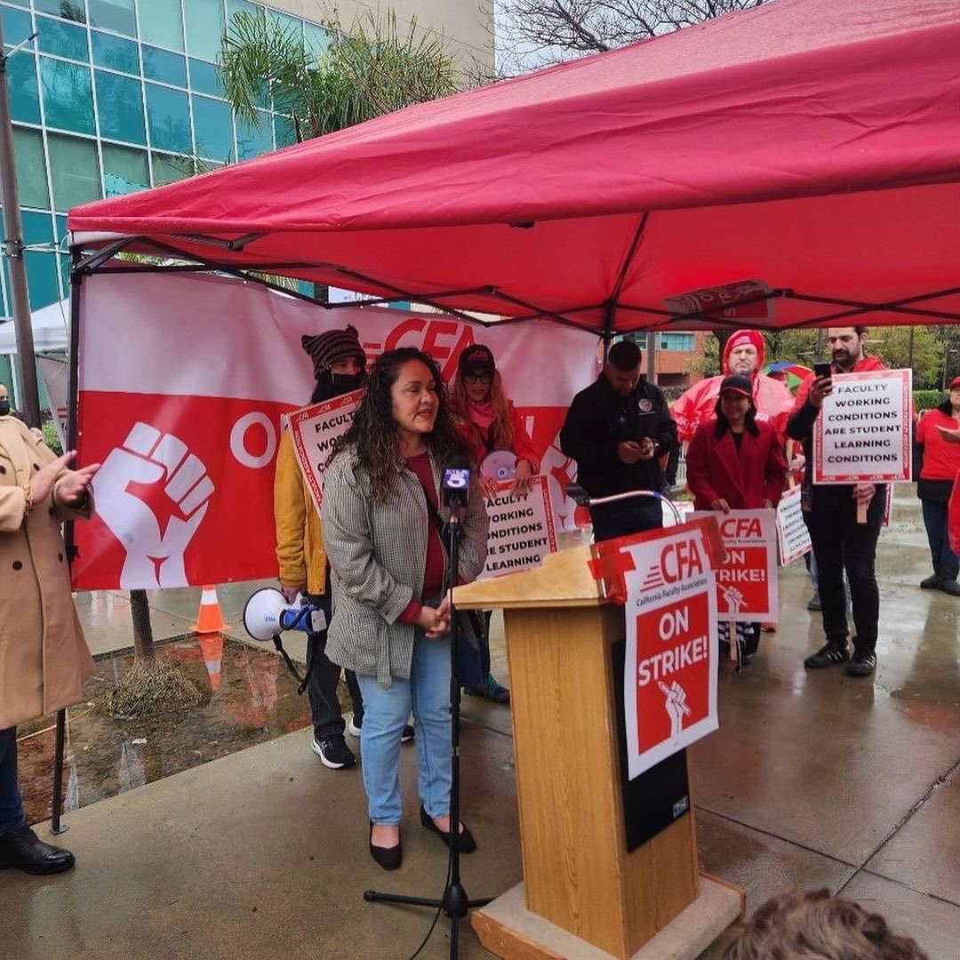 Today thousands of @cfa_united workers are on strike fighting for a fair contract! It is historic to see the largest university faculty strike in U.S. history. I stand in solidarity w/ educators b/c I know that the staff’s working conditions are the students learning conditions!