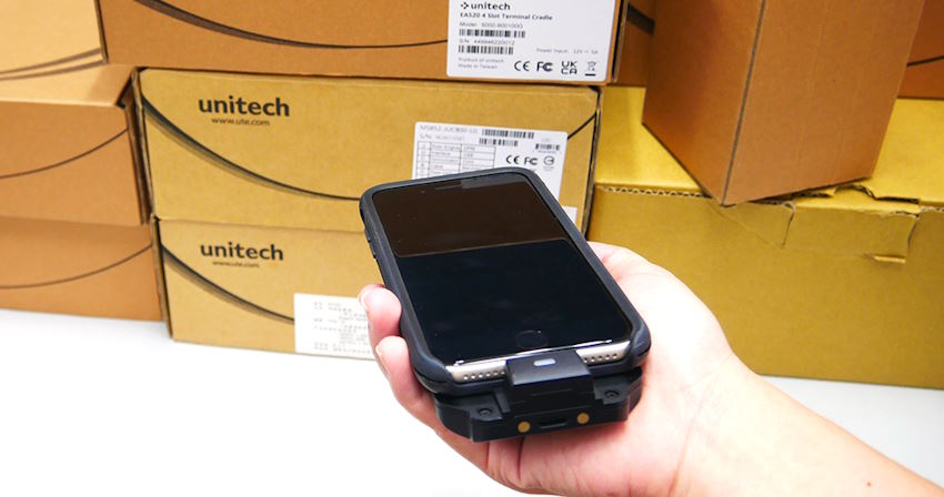 barcodeblogde's tweet photo. Der @UnitechEU  SL220 ist ein iPhone Barcodescanner und zielt auf alle Anwendungen abzielt, wo bereits iOS im Einsatz ist oder zum Einsatz kommen soll. #barcodescanner #ipad #iphone #retail #retailscanner #scanner #sl220 #sled #sledscanner #unitech https://t.co/4HNuZHGKZC https://t.co/aPy9uZghzR