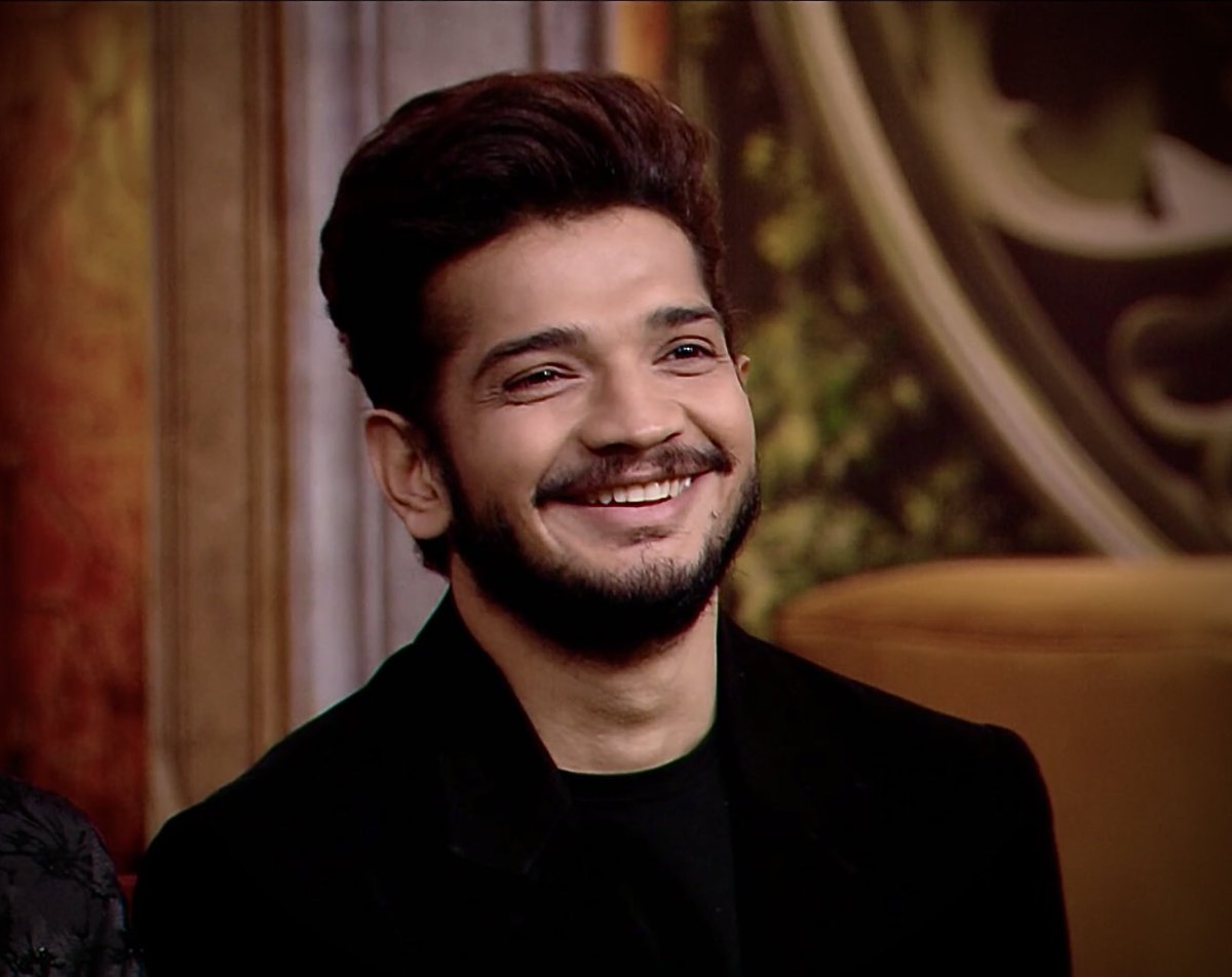 RidersAct's tweet image. ICONIC WINNER MUNAWAR 
Crosses Speedy 1M tweets
#Retweet if You also Participated 🔥