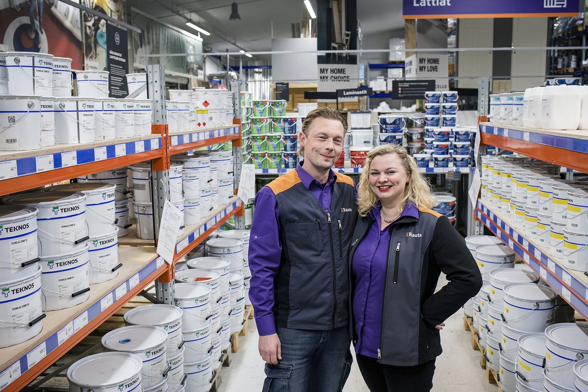 ”K-Rauta Torniossa on osaavat työntekijät ja hieno asiakaskunta, siitä on hyvä lähteä liikkeelle”, helmikuussa aloittavat uudet kauppiaat Jenni ja Teemu Vaaraniemi sanovat. Vaaraniemet jatkavat kauppiaina myös Kemin K-Raudassa. # kkauppias Lue lisää: k-rauta.fi/uutiset/k-raut…