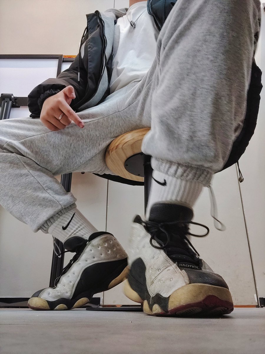 asd0323a's tweet photo. 鞋脏了 https://t.co/TTMOz0lLuP