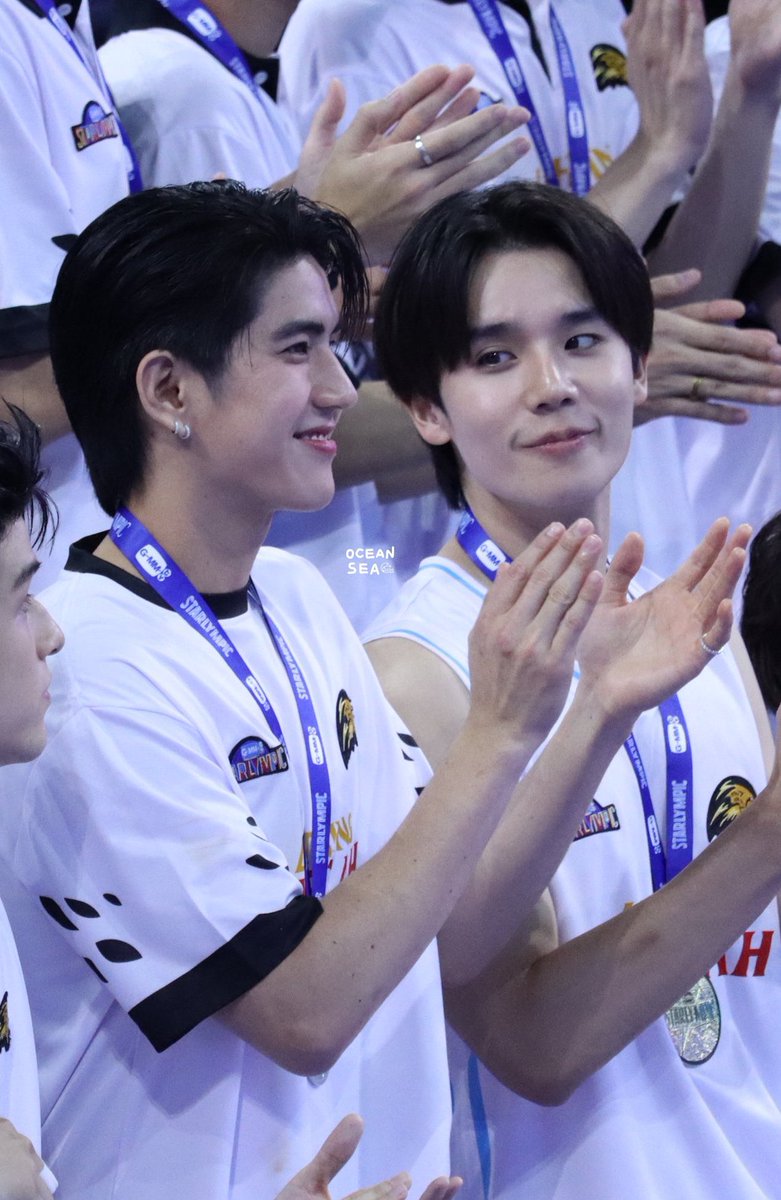 3jan1998's tweet image. รู้ยังใครชอบใครก่อน