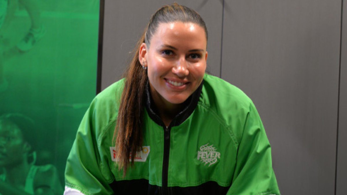 💚🖤 A Fresh Start for Kelsey  💚🖤

"I couldn't be happier to be here."

Fever's summer recruit Kelsey Browne has revealed she was potentially going to step away from SSN, before Dan Ryan gave her a call later that same day asking; “how done are you?”

🔗 bit.ly/3vHXJlv
