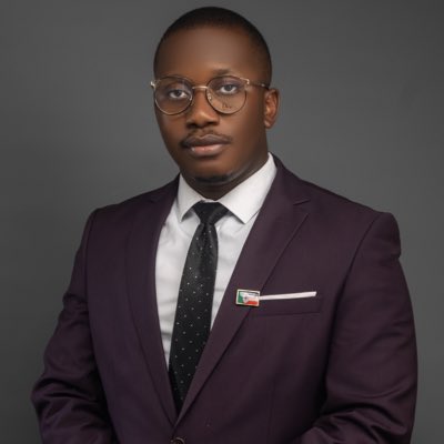 #NewProfilePic
In the pursuit of success, let’s redefine growth. Consistency and resilience is Key. Meanwhile why is everyone saying I look like my Governor <a href="/SimFubaraKSC/">Siminalayi Fubara</a> Well i’m happy to be associated with Greatness.

Pray for #Gistlover   Mr. Tinubu 😊