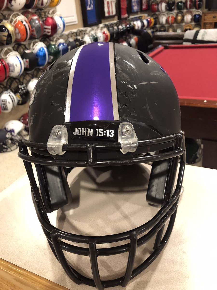 Helmet of the day #9. It’s @D2Football Tuesday! Southwest Baptist Bearcats from the @GLVCsports In Bolivar Missouri! @SBU_Football @Coach_Clardy has a great look! @NCAADII love this lid!