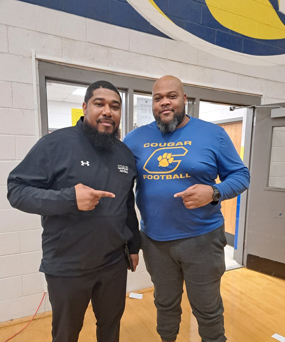 My brother from another @CoachM_Patrick stopped through yesterday. Proud of my dawg!! It's ok to genuinely be happy for others until your day comes. Until then keep cheering them on. @CrispFB