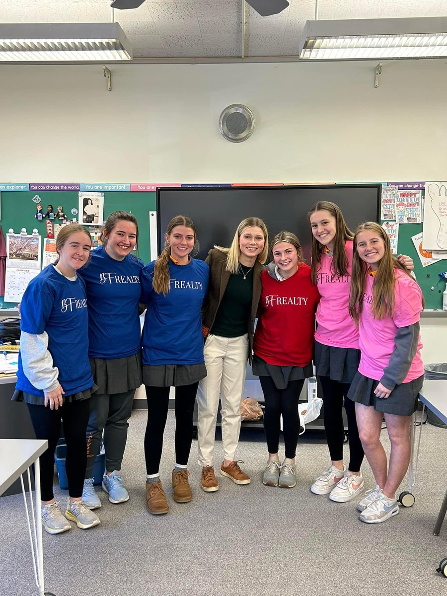♥️ Women Making History Club! 

Thank you, <a href="/MercyMcAuleyHS/">Mercy McAuley High School</a> for having Emily Lehn! We are grateful for Our partnership &amp; can’t wait to continue building into the next generation of women making history! 

#bethegood #womenmakinghistory #womenempowerment #cincinnati #bfrealty