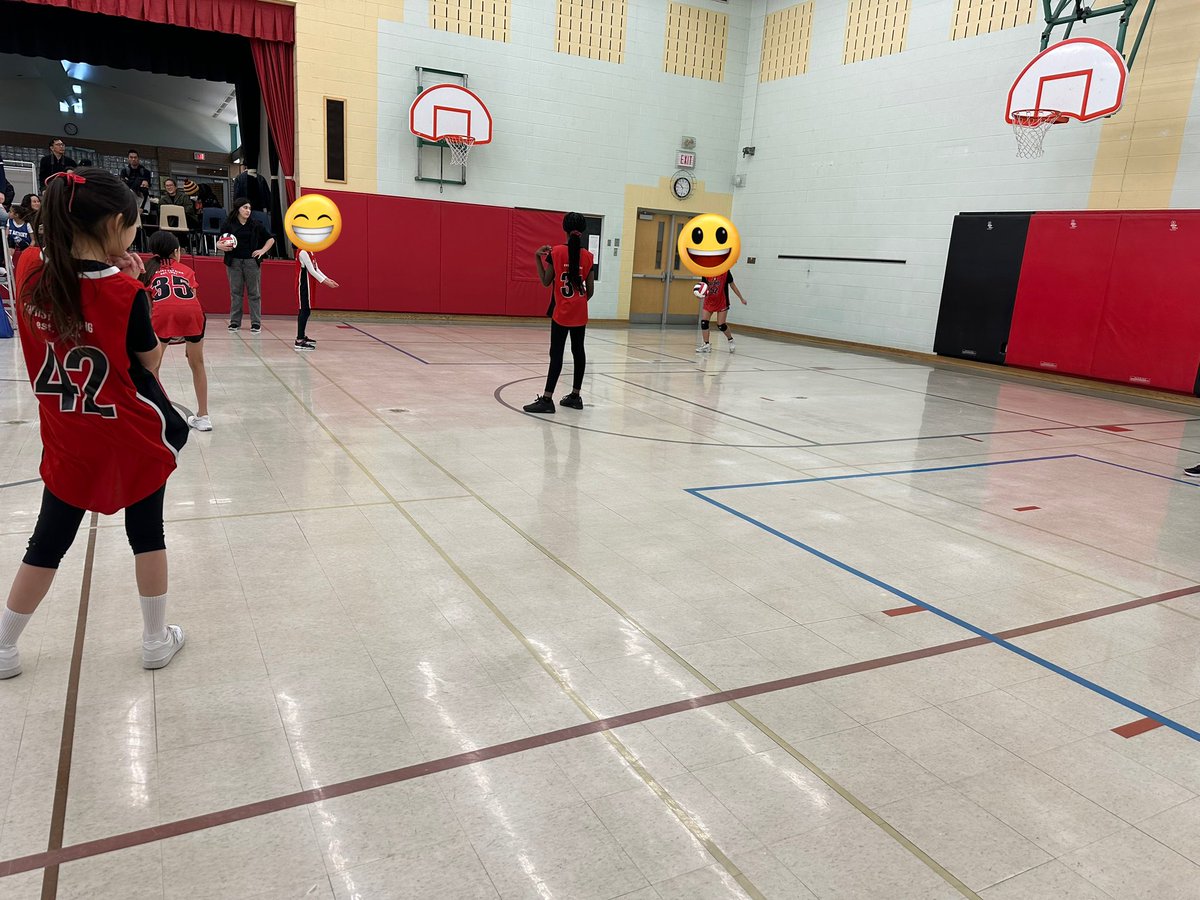 Congratulations to the Junior Girls Triple Ball team who demonstrated fantastic teamwork and school spirit at their tournament!