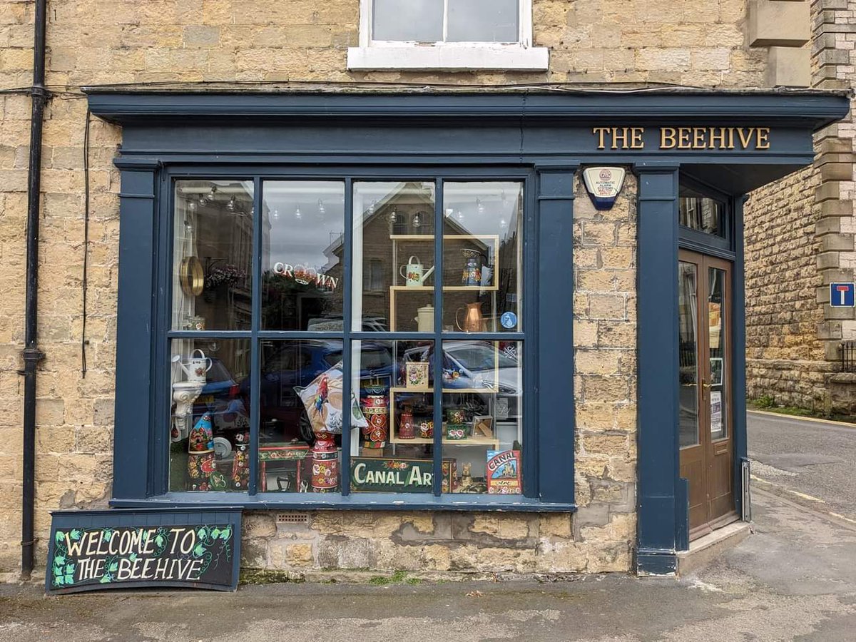 Close to my apartment in the Old Mill House:  'The Beehive' selling many interesting artifacts.
