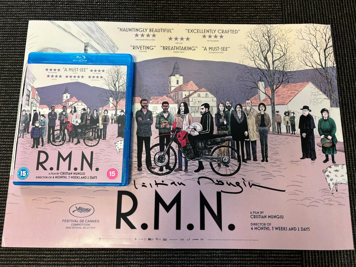 RitzyCinema's tweet image. ⏰ #Giveaway Time!

🚨 To celebrate the release of R.M.N. on Blu-ray and digital, we've teamed up with @PicEntFilms to give away this awesome prize bundle with Blu-ray &amp;amp; Signed Poster! To enter the #competition simply follow us &amp;amp; retweet this post!

👉 rmn.film/watch-at-home/