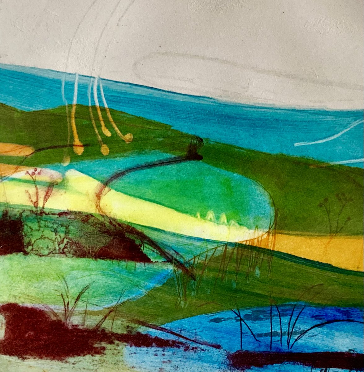 ‘Sea Breeze’ Etching and Collagraph 33 x 33cm available to buy from my site. A splash of colour to brighten up your winter day! #prints #etching #landscapeetching #originalprints #modernprints #contemporaryprints #fineartprints #modernart #artistprints #art