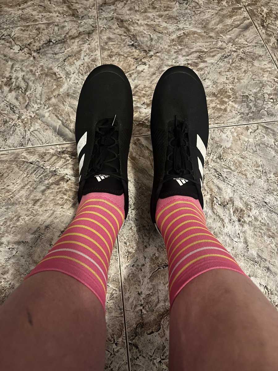 Dog_in_a_hat's tweet image. It’s all about the socks… #sockdoping #cyclinglife