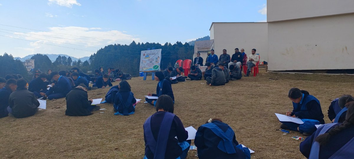 KVS_HQ's tweet photo. National Painting Competition organized on the occasion of #ParakramDiwas in 660 #KVs across 590 Districts of the Country.

Glimpses from #KVS Tinsukia Region

#NetajiSubhashChandraBose #PPC2024 #ParikshaPeCharcha @EduMinOfIndia https://t.co/ki8G6HaZO7