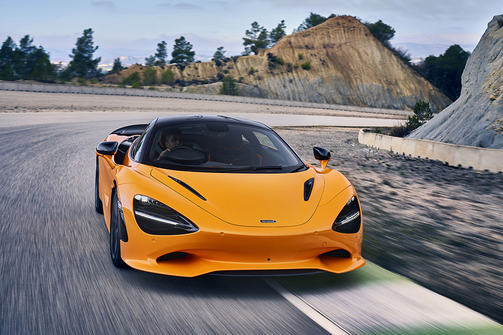 McLaren 750S: The Definitive Supercar

Some cars are made simply for the joy of driving and the McLaren 750S is one such car.

mhhinternational.com/blog/mclaren-7… #mhhinternational

 #McLaren #McLaren750S #750S #supercars #luxurycars #importcars #carimports #carimport #carexport #carexporter