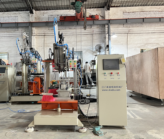 MXBrushmachiner's tweet image. Meixin 2Axis Brush Making Machine, Support Customized Service
Adept at flat brooms, paint brush and a variety of cleaning brushes making. 

More: bit.ly/411t2Ds
#brushmakingmachine #brushmachine #broommakingmachine #brushtuftingmachine
