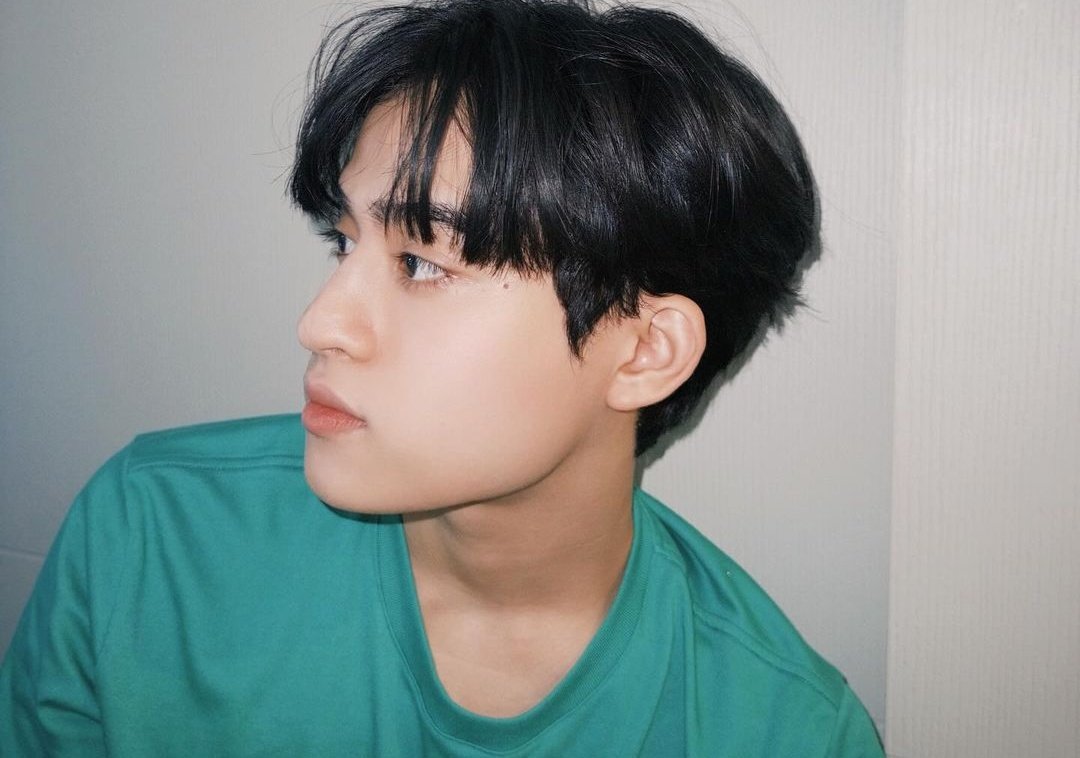fluffycloud98's tweet photo. #KimChay 🧸🌹 one shot

Mistakes &amp; Redemptions

🌹Chay went on his first mission and didn't say Kim a word. Hours later, Kim finds out that Chay is in the hospital. Emotions will get heated, words that aren't meant will be said, and KimChay will have to deal the aftermath of it🌹 https://t.co/tc5cbdLol0
