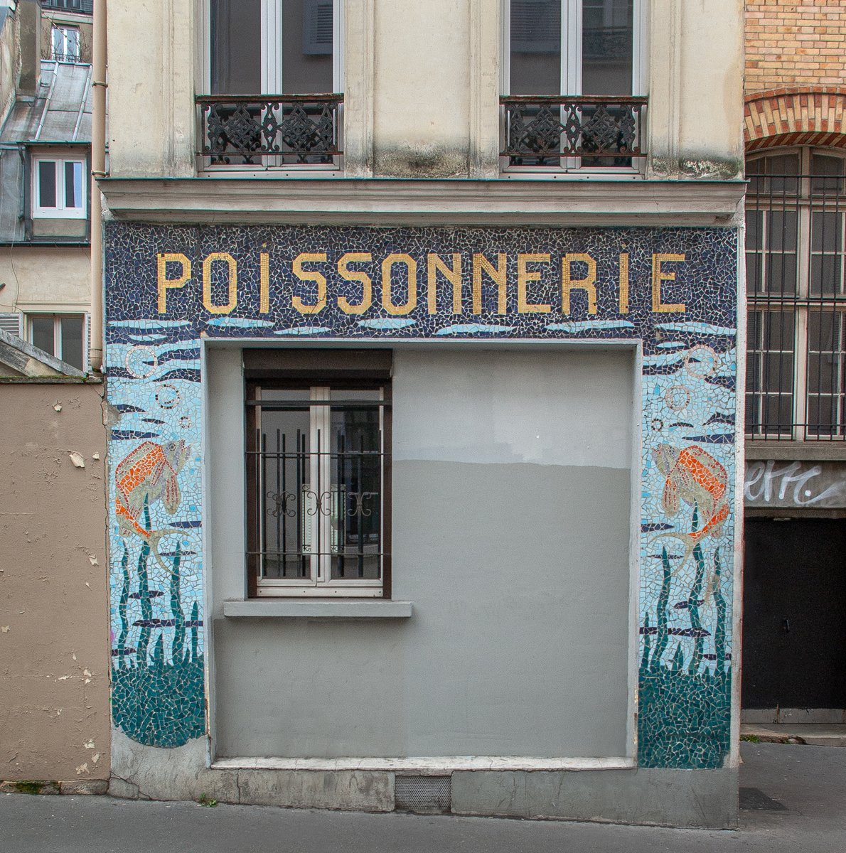 Poissonnerie... mosaïque et trace du passé à #Paris20.
Janvier 2016.

👉 pixdar.tumblr.com/post/739834591…