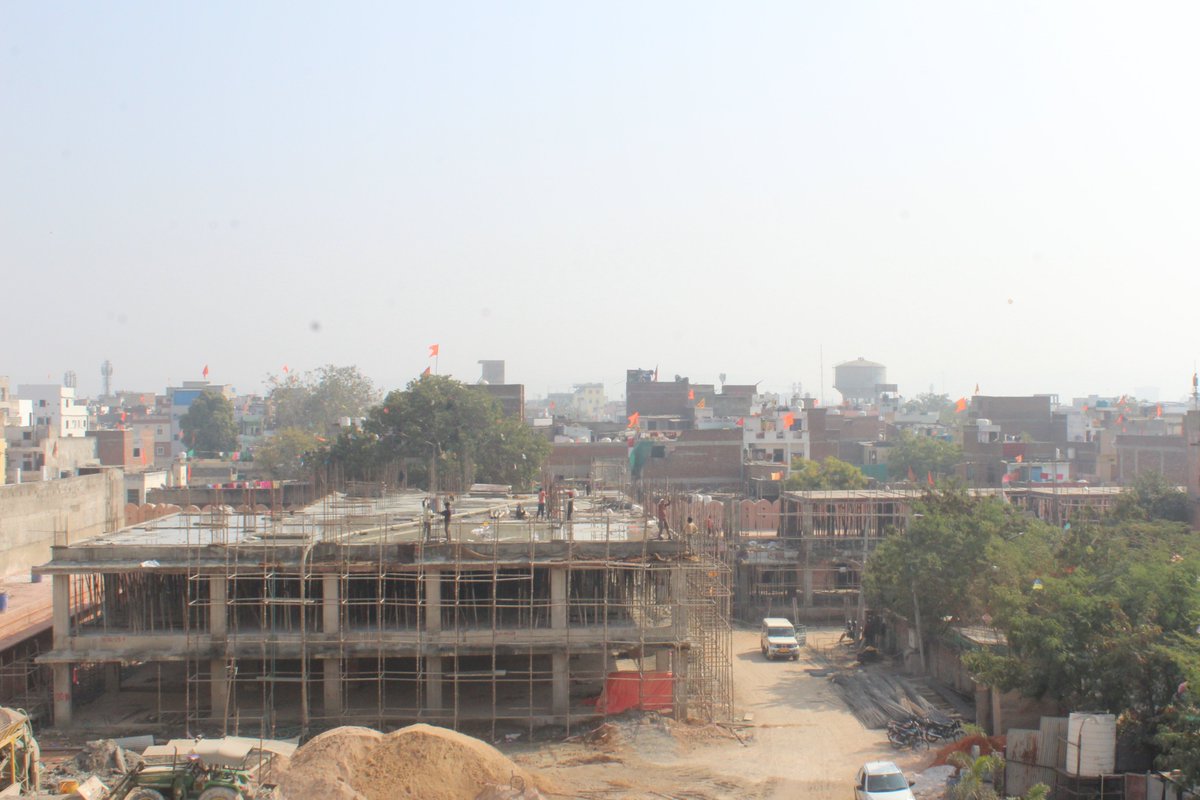 Ongoing construction work at Kishanpol Girl's College, by Jaipur Smart City Limited.
 
#SmartCitiesMission
#AzadikaAmrutmahotsav@mohua.india
#MyCityMyPride
#SabkaBharatNikhartaBharat
#8years