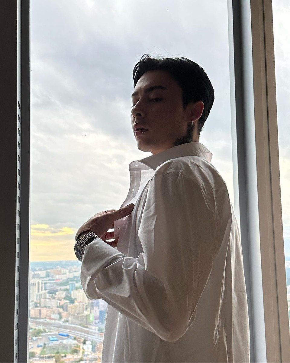 dean / rest. (@foestia) on Twitter photo 