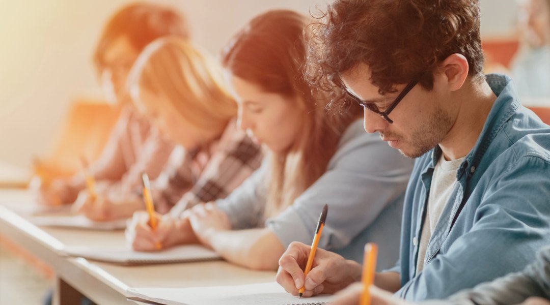 Laura (she/her), MASH at Lincoln (@mash_uol) on Twitter photo Good luck to the <a href="/PsychLincoln/">Psychology at Lincoln</a> students taking their Research Skills 1 exam today! #examday #statsexam Good luck to the <a href="/PsychLincoln/">Psychology at Lincoln</a> students taking their Research Skills 1 exam today! #examday #statsexam