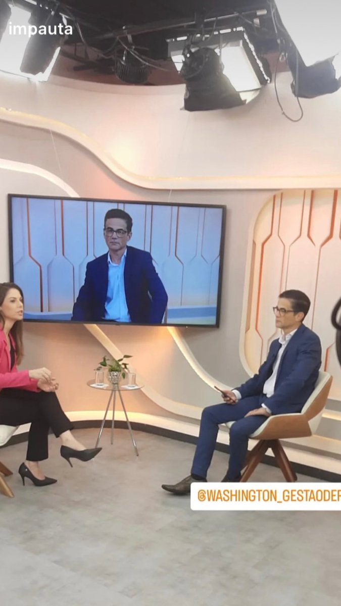 WASHINGTONSUM's tweet photo. Tarde de entrevista sobre a @aciassumare, onde tive a oportunidade de demonstrar SEUS DESAFIOS, perspectivas da economia e a sua importância para a cidade de Sumaré.Obrigado a toda a equipe da @rftvoficial  e também a @impauta e @ivonemoreira.jornalista pelo excelente trabalho. https://t.co/xPitdPpABE