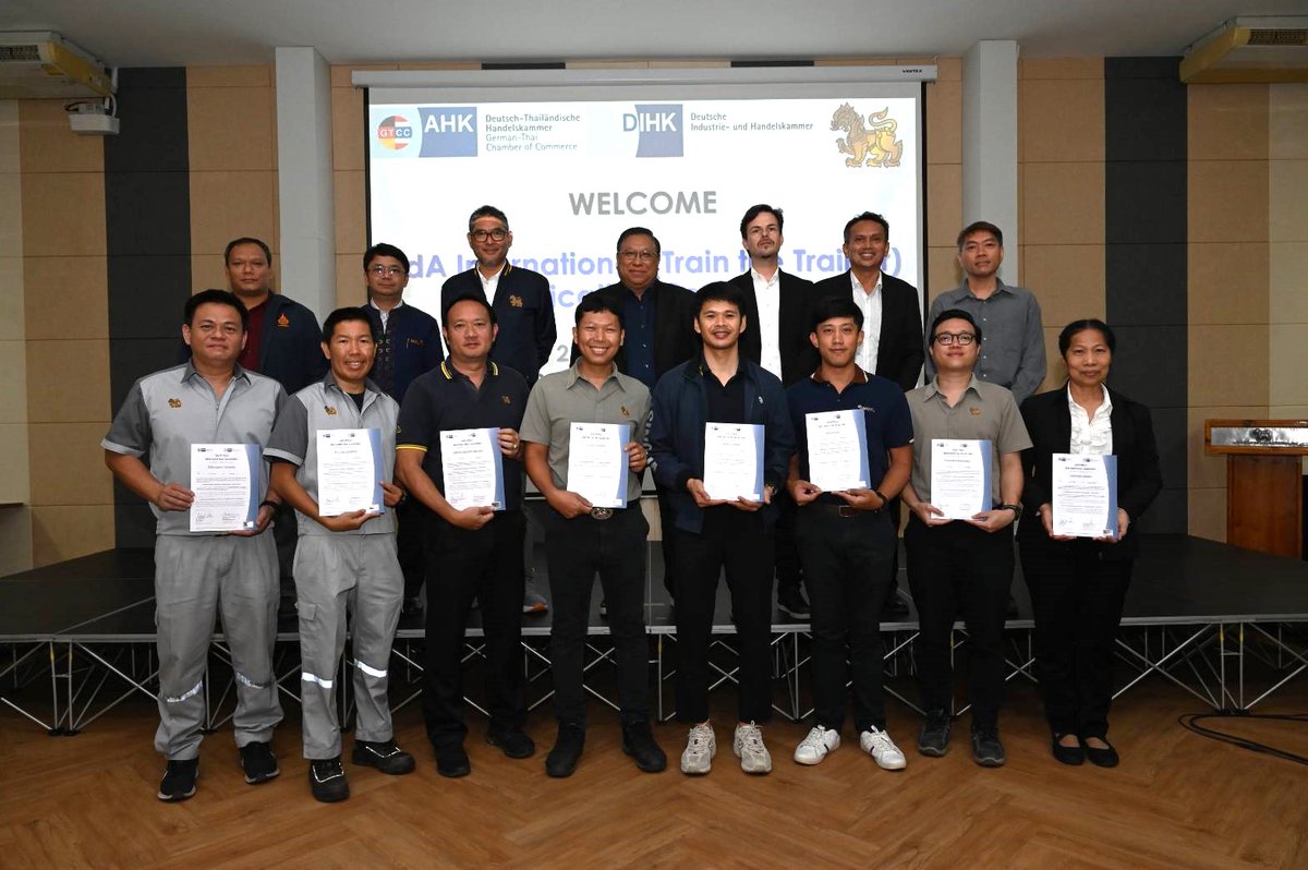 GermanThaiChamb's tweet photo. #AdA International (Train the Trainer) Certificates Handover Ceremony was hosted by #ChiangmaiBeverage for 8 recipients comprising trainers from Chiangmai Beverage, technical teacher from Faculty of Engineering, #RMUTL & expert from #WIT, who passed the examination in Dec 2023. https://t.co/EysYVd1Vvj