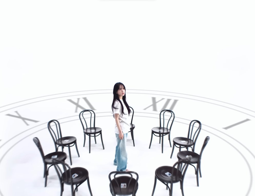 cosmosbona's tweet photo. thoughts on seola's without u mv bec it's beautiful

- her mind is a canvas adorned with many thoughts, each echoing a part of herself. the passage of time within the visual narrative acts as a poignant metaphor, accentuating the cyclical nature of her thoughts and experiences. https://t.co/VkiDQUcWA6