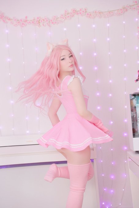 Innocent and cute only on here… hehe. You know where to find naughty Alina ?? https://t.co/QMPEe0PLs