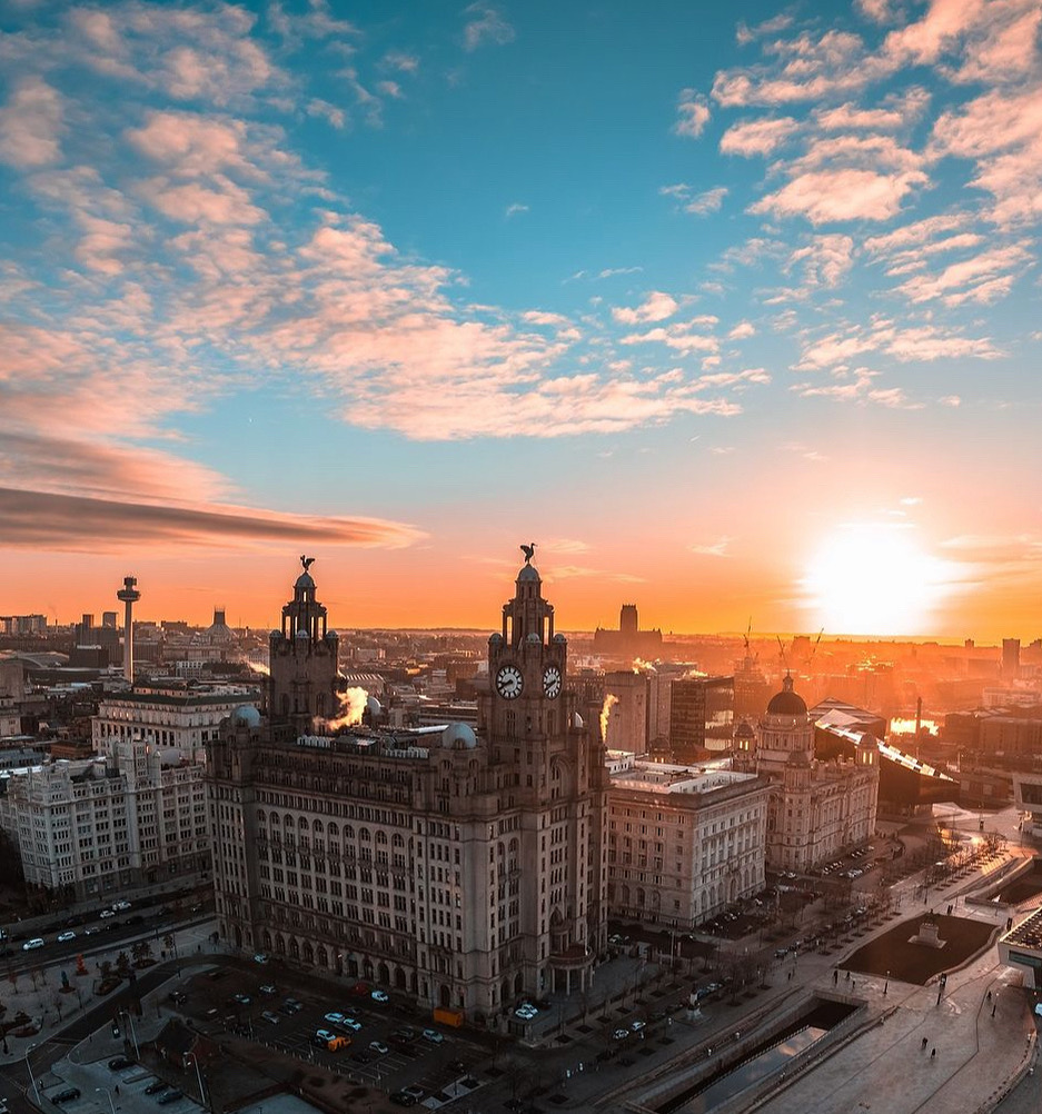 Liverpool John Moores University (@ljmu) on Twitter photo Liverpool has been ranked in the Top 10 Cities in the World by <a href="/timeout/">Time Out Group</a> magazine 🎉
Our fantastic city has been placed as the 7th best city in the world to visit, celebrating our affordable cultural scene, amazing restaurants, music and more.
➡️ timeout.com/things-to-do/b… Liverpool has been ranked in the Top 10 Cities in the World by <a href="/timeout/">Time Out Group</a> magazine 🎉
Our fantastic city has been placed as the 7th best city in the world to visit, celebrating our affordable cultural scene, amazing restaurants, music and more.
➡️ timeout.com/things-to-do/b…