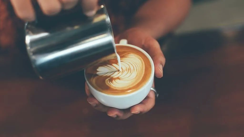 Two London Coffee Shops Have Been Named The Most Popular in the World
i.mtr.cool/tvxtyvelwe

#coffee #coffeehouse #cafes #coffeeshops #coffeearoundtheworld #instafamous