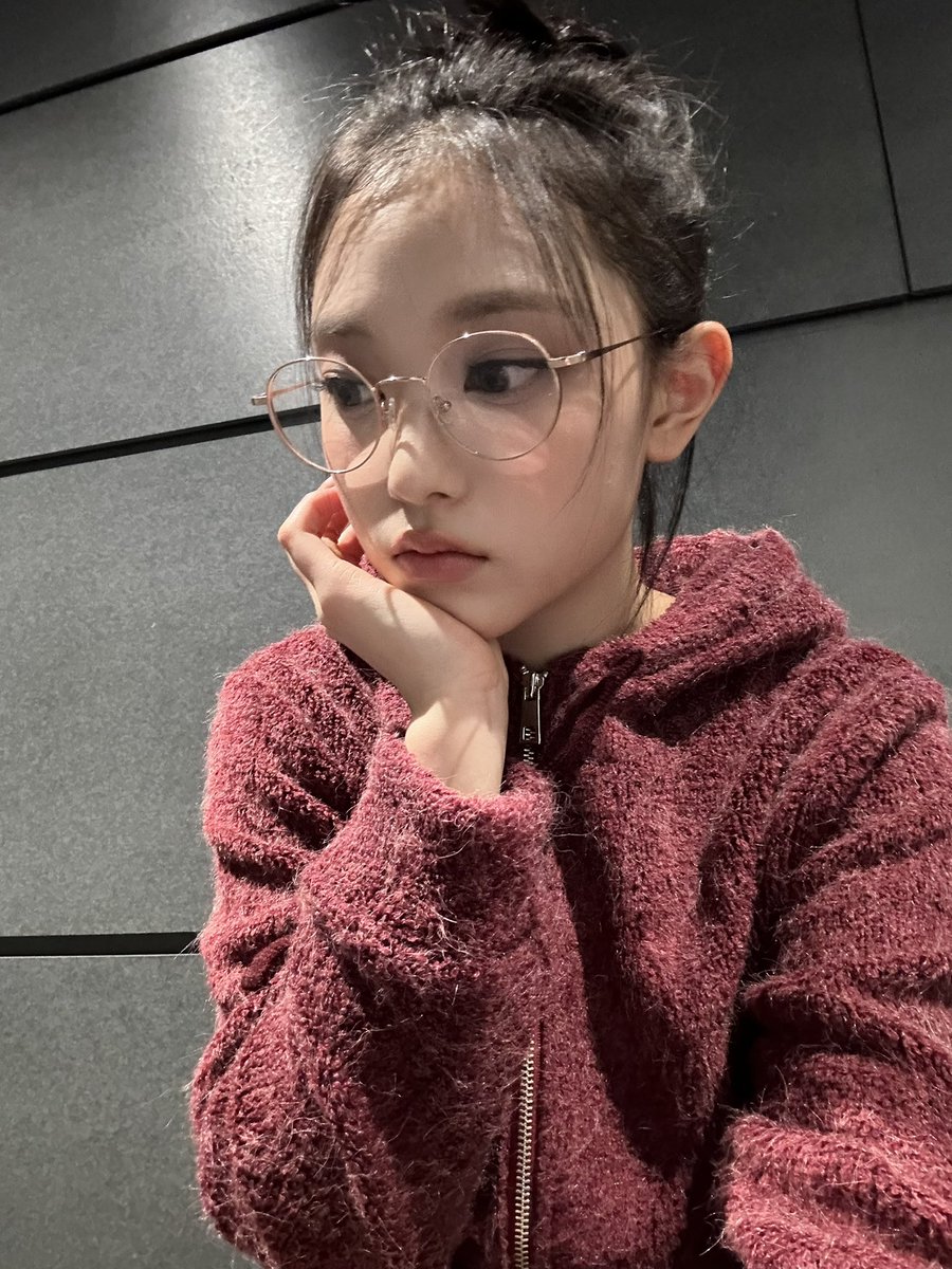 NewJeans tweet media