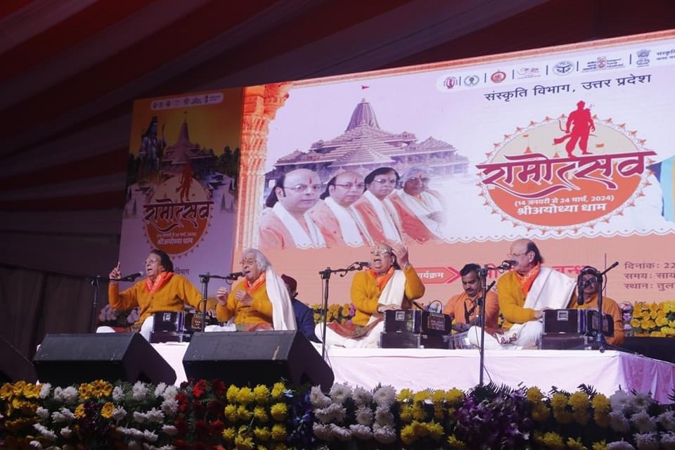 sharma_bandhu's tweet image. Captured some moments from yesterday’s performance

 #PerformanceHighlights #MemorableMoments #ayodhya #ram #upcultural