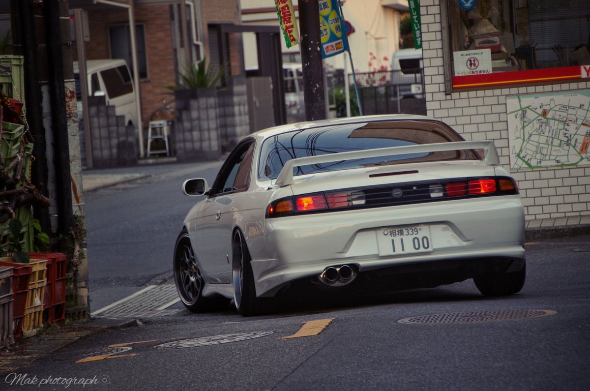 Nyaavia's tweet photo. #ここ見りゃ誰の車か分かる説明書 
ブレーキ！おしり！サイドマーカー！
ユーロナンバーベース！！ https://t.co/D7QXJlkPfT
