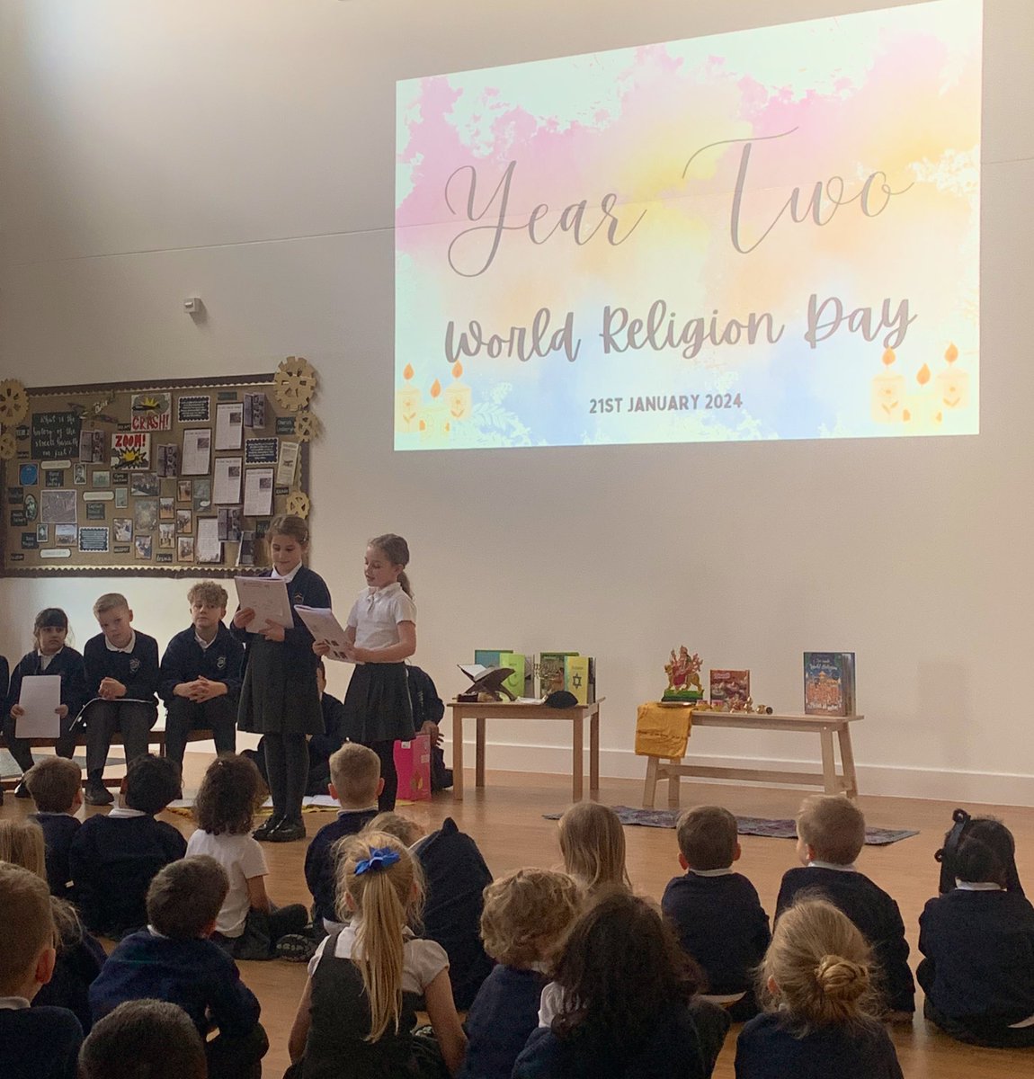 To mark ‘World Religion Day’ this week, Year 2 learnt about the 5 pillars of Islam. During yesterday’s assembly, they shared their learning to the rest of school 🕌🌙 
#protectedcharacteristics #community
