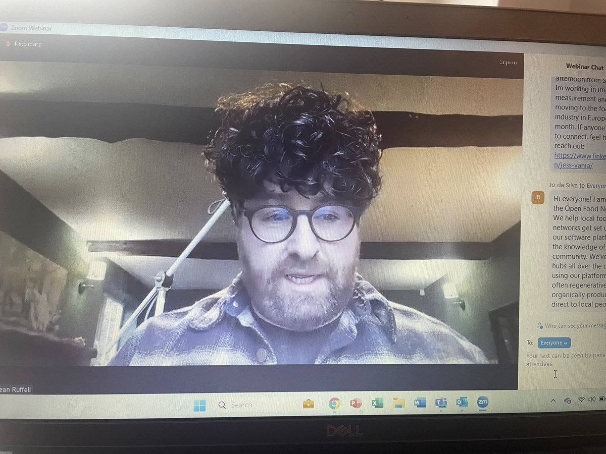 Kicking off our #foodhub webinar with the wonderful Sean from <a href="/OrganicNorth/">Organic North</a> talking about how the issue of scale is important in terms of getting #organic food beyond the privilege few. Lots of small hubs could undermine this, he argues! <a href="/UKSustain/">Sustain</a>
