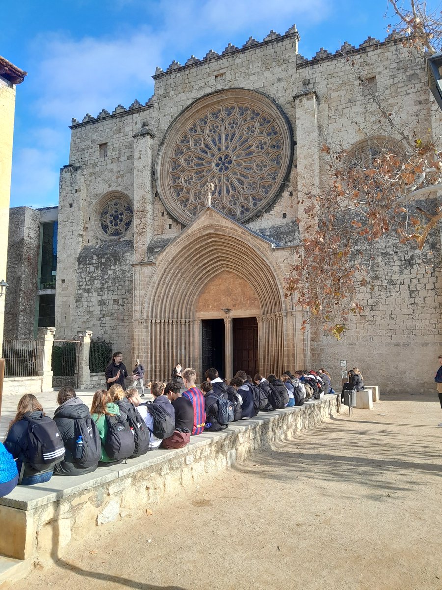 TheKingstonAca's tweet photo. We're starting our final visit of the exchange trip, to the monastery and church of Sant Cugat before lunch with our exchange partners in school and then off to the airport home! ✈ #WeAreTKA #LoveLanguages #CommunityCharacterAmbition https://t.co/VD84V9J779