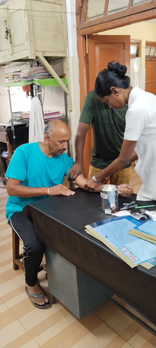 AndamanPolice's tweet photo. In a wrap up to the 72nd #PoliceRaisingWeek2024 celebrations, health checkup camps, for our #heroesinkhaki , were organised at PS Rangat and PS Baratang. Vitals were measured and appropriate medical advice was given.
#PoliceHealth #WellnessMatters https://t.co/v85JavYWVo