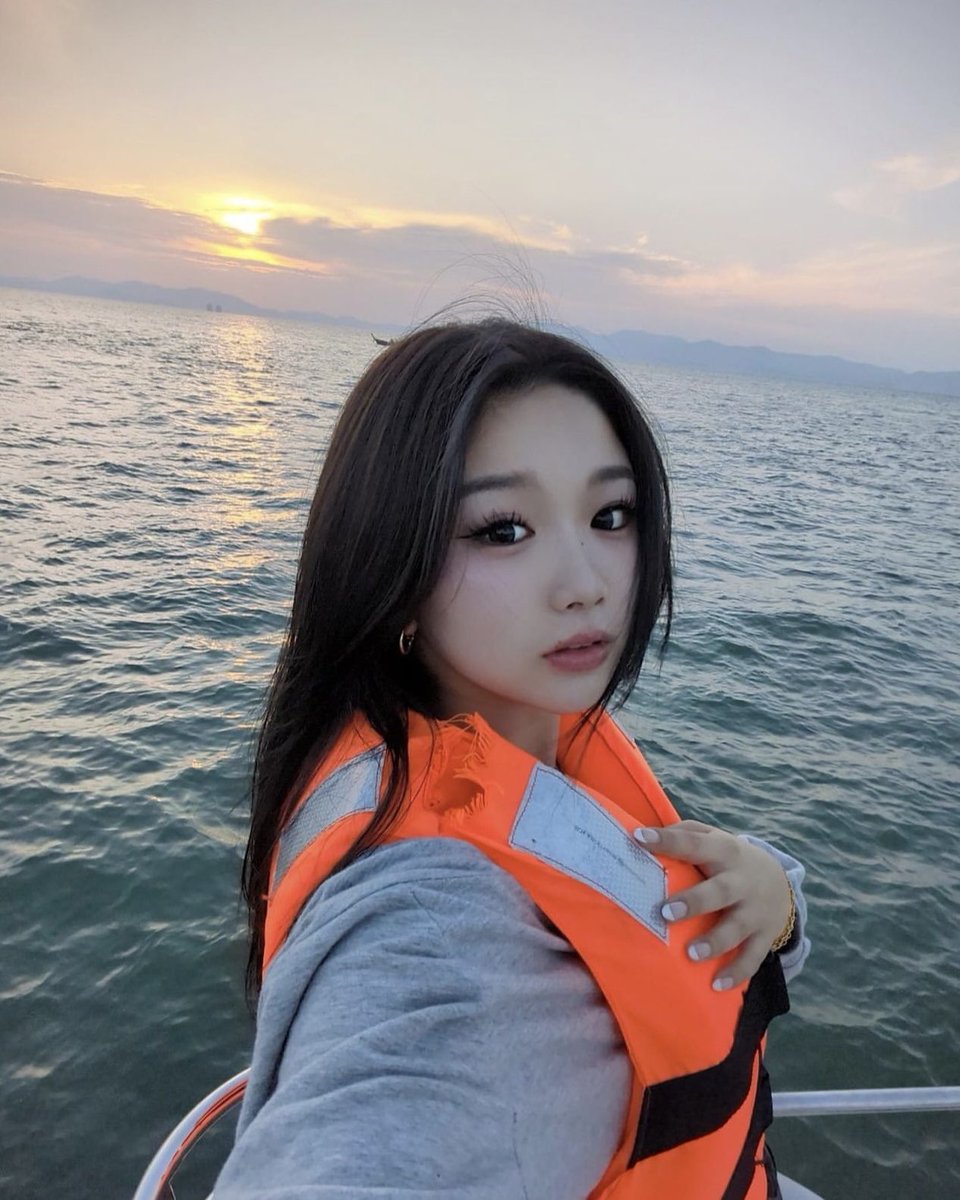 【ゆのん】 家では夏気分🥺💜💜💜