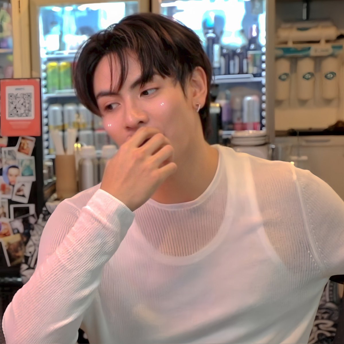 _jd0866's tweet photo. อือน่ารัก💕🤲🏻

Hidden Hangout EP7
#ร้านลับกับจุงดังEP7
@ChenRcj @dunknatachai 
#จุงอาเชน #dunknatachai #จุงดัง https://t.co/XdJ1Ggayu4