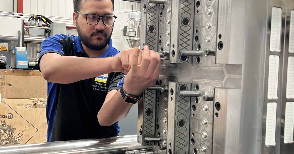 LedwellLtd's tweet photo. Overview of Injection Mould Cost
Determining the injection mould cost is not a straightforward task as it is subject to various factors.
#InjectionMoulding #PlasticsIndustry #plasticinjectionmolding #plasticmolding #mouldmaker #toolmaking #mouldmaking
https://t.co/AcOoW829rv https://t.co/jrwrcA2uxi