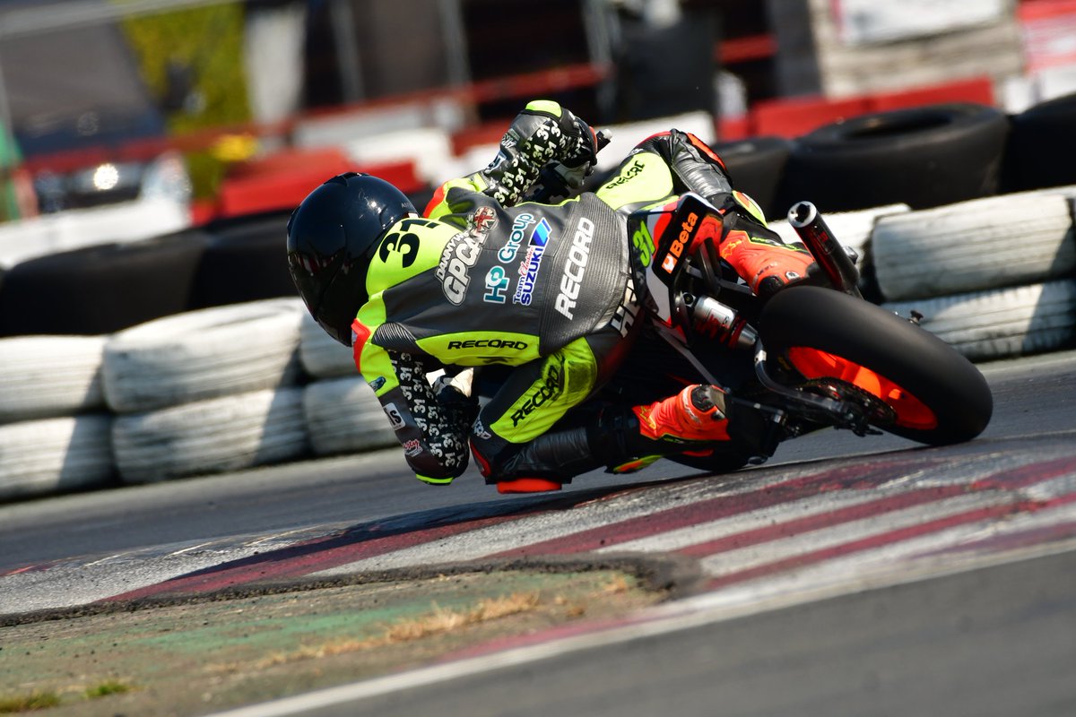 GrassrootsToGP's tweet photo. Fab-Racing 2023 by numbers;
MK-GP70
#22 Hamish Mackintosh
#27 Austin Johnson
#31 Henry McCartney
#37 Byron Johnson
#MotoGP #BSB #WSBK #FabRacing https://t.co/x0WAMIaYI5