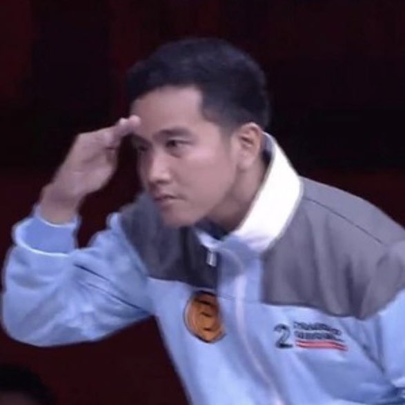 Tom Lembong                 Tong Kosong