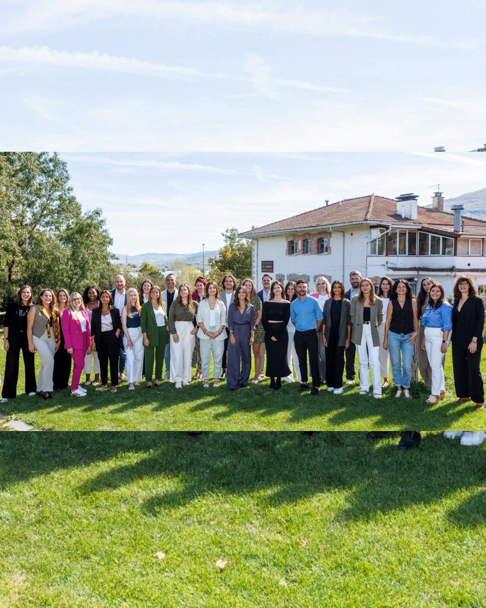 Hoy es un día MUY especial 🤩 Celebramos ¡¡9 años en la empresa de nuestra querida Laura Vaquero!!
Laura empezó en el 2015, seis años después de la inauguración de <a href="/luxetalent/">Luxe Talent</a>. Y hoy, 9 años después, se ha convertido en nuestro brazo derecho con una trayectoria brillante. 💪