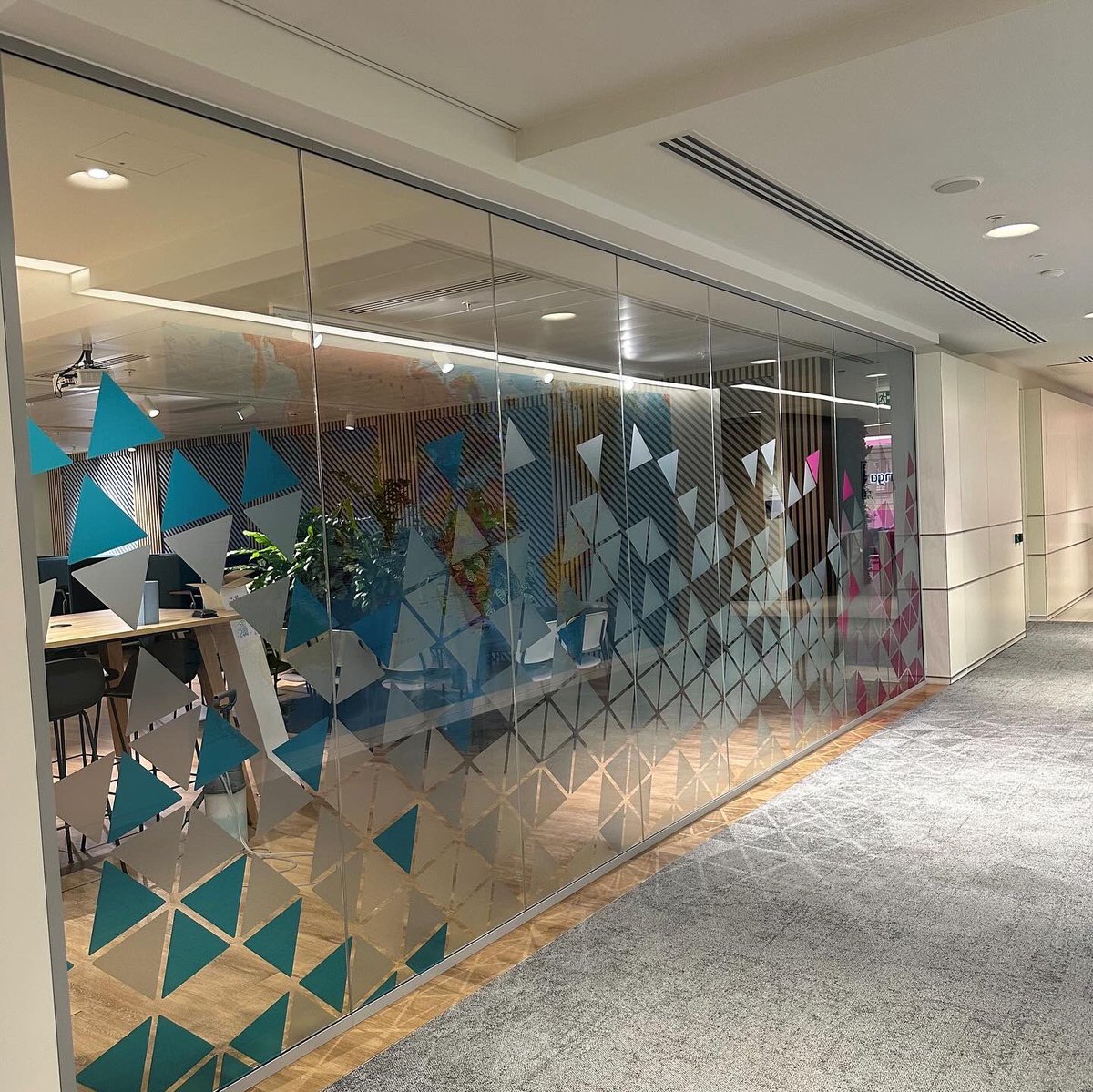 mickycalcott's tweet photo. A selection of our installations from the past couple of weeks. 

Printed manifestation for an office partition

Frosted privacy for a glass balcony

Tinted window film for a wine collection

Shop front window graphics for branding https://t.co/UaPYGv0cjA