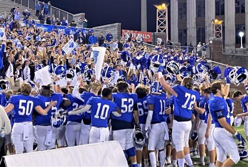 Jacob Lamontagne (@jaclam90) on Twitter photo Grateful to announce that I will be attending McCallie school for the next two years.
Thanks to my family, coaches and God for the support these past years.
<a href="/McCallieFB/">McCallie Football</a> #GoBigBlueⓂ️ Grateful to announce that I will be attending McCallie school for the next two years.
Thanks to my family, coaches and God for the support these past years.
<a href="/McCallieFB/">McCallie Football</a> #GoBigBlueⓂ️